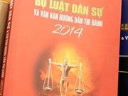 Sách Luật in hình nghệ sỹ Công Lý: Đã có yêu cầu thu hồi