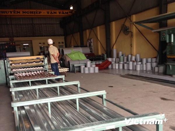 Loạn thị trường tôn lợp: Người tiêu dùng thiệt hại đến 1.300 tỷ đồng
