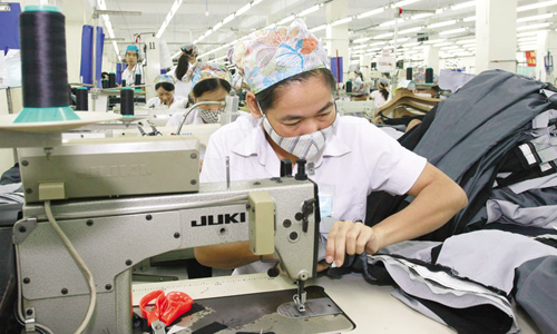 Vốn ngoại dồn vào dệt may