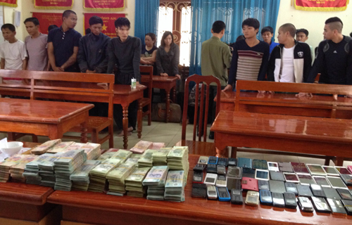 Phá sòng bạc mở trên tàu, thu hơn 3,5 tỷ đồng