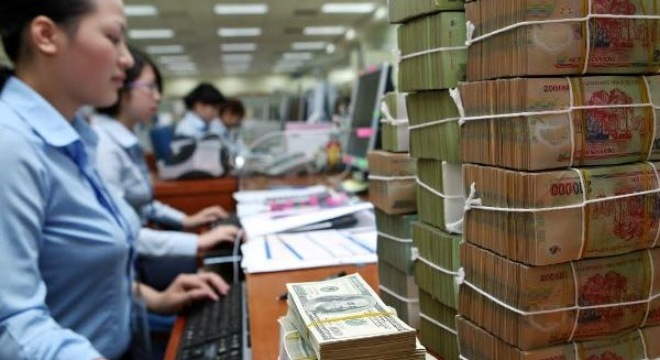 Nhân viên ngân hàng không dám mong thưởng