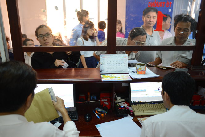 Bắt đầu cấp bằng lái xe có thời hạn đến tuổi hưu
