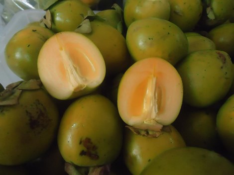 Nhiều người nhập viện vì ăn hồng giòn