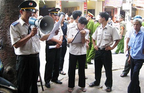 THADS năm 2015: Bảo vệ quyền lợi của dân, ‘giữ’ cán bộ