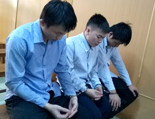 Nhờ bạn đánh nhân tình của vợ đến bại liệt