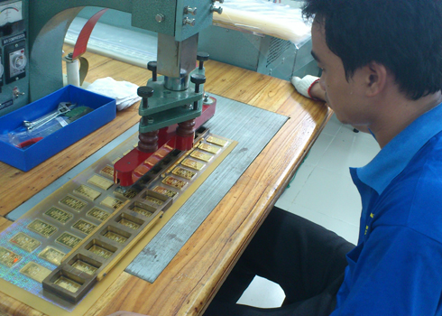 Trao quyền sản xuất vàng miếng cho Nhà máy In tiền Quốc gia