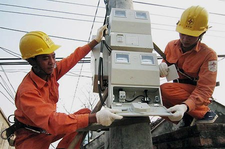 EVN thoái gần 700 tỷ đồng vốn ngoài ngành