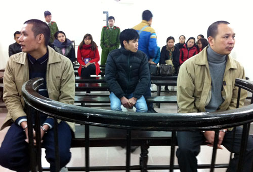 Ham làm người mẫu ảnh, nhiều cô gái dính... bẫy lừa