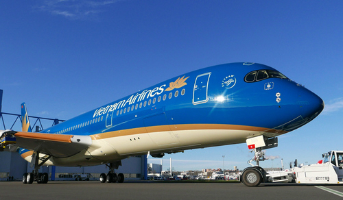 Thị trường hàng không chờ đợi Vietnam Airlines thay áo mới