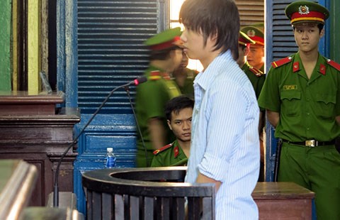 Xử vắng mặt nạn nhân, bị tòa phúc thẩm hủy án