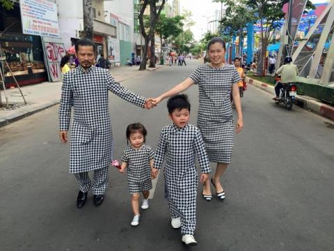 Đại gia vàng nịnh vợ, vợ bầu Kiên vẫn giàu