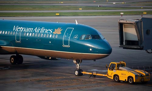 Bộ Giao thông muốn giữ lãnh đạo chủ chốt của Vietnam Airlines.