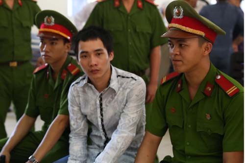 Kẻ quăng thi thể người phụ nữ trong nghĩa địa lĩnh án cao nhất