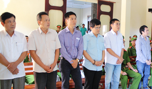 Sếp của 5 công an đánh chết người hầu tòa