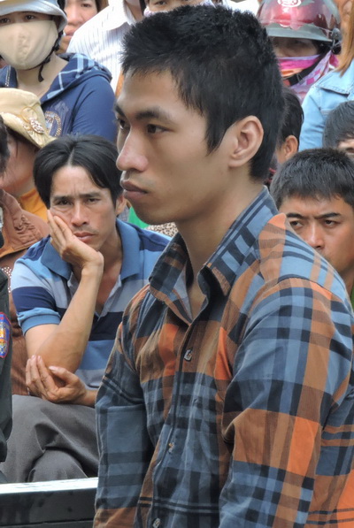 Tử hình hung thủ siết cổ thiếu phụ trong vườn điều