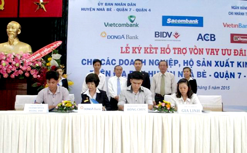 7 ngân hàng dành hơn 1.000 tỷ đồng hỗ trợ doanh nghiệp