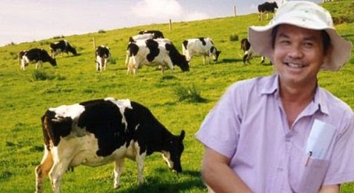 Giấu nợ cũ, lòi nợ mới: Bầu Đức 