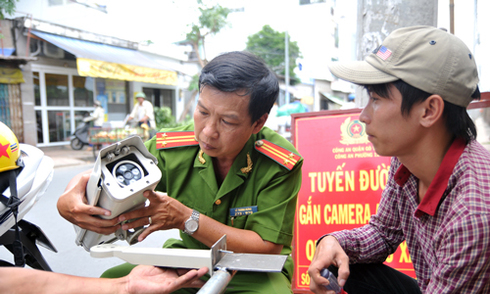 Dẹp mại dâm, cà phê đèn mờ bằng camera an ninh
