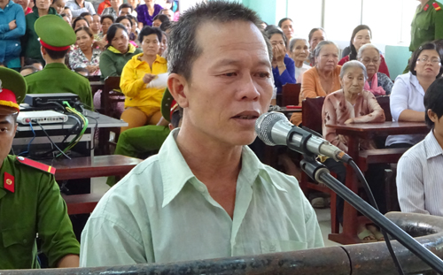 Kẻ giấu thi thể vợ dưới gầm giường lĩnh án chung thân