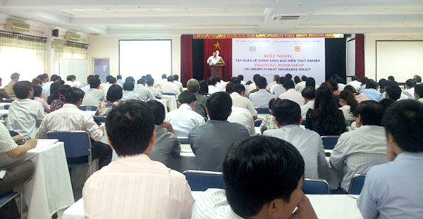 Bảo hiểm thất nghiệp: Đồng bộ chín giải pháp