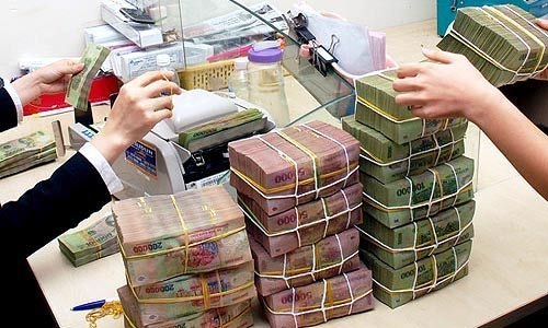 Xử lý nợ xấu vẫn gian nan