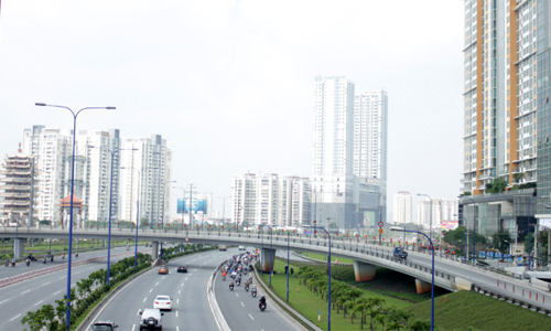 Doanh nghiệp địa ốc, hạ tầng đua săn vốn trái phiếu