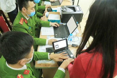 Bộ Công an cấp tài khoản định danh điện tử cho người dân