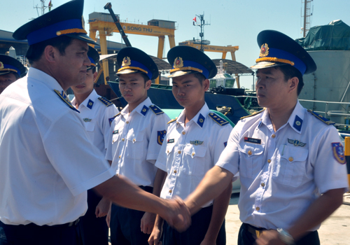 Tư lệnh cảnh sát biển: 'Đấu tranh chủ quyền trên cơ sở luật pháp quốc tế'