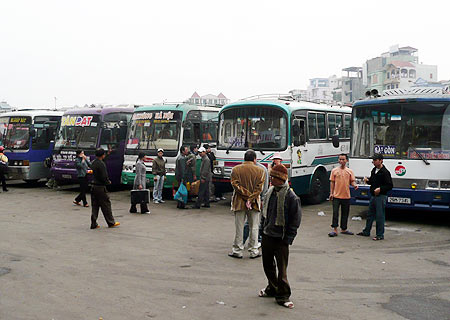 Hà Nội tổng kiểm tra xe khách