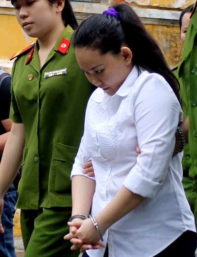 Bảo mẫu đánh chết bé trai ra tòa