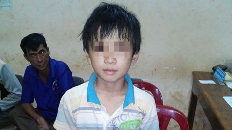 Đấu trí với đứa bé 11 tuổi tìm sự thật vụ “bắt cóc hàng loạt trẻ em”
