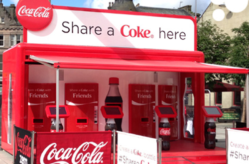Quảng cáo 'cá nhân hóa' - câu chuyện từ lon Coca-Cola