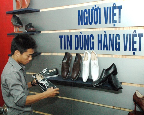Khó thay đổi tâm lý sính hàng ngoại của người Việt