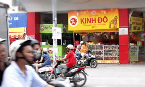 Thị trường bánh Trung thu nhộn nhịp nhờ nhu cầu biếu tặng