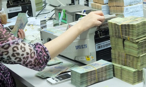 Ủy ban Giám sát tài chính khuyến nghị điều chỉnh lãi suất