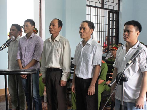 Xét xử vụ 