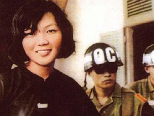 Vĩnh biệt 'Nụ cười chiến thắng'