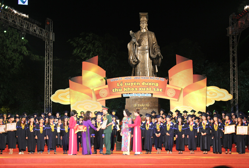 Hơn một nghìn thí sinh thi công chức Thủ đô bị loại