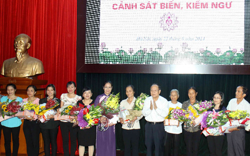 Vận mệnh Tổ quốc gắn liền với vận mệnh mỗi gia đình Việt Nam
