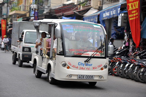 TP HCM thí điểm ôtô điện ở khu trung tâm